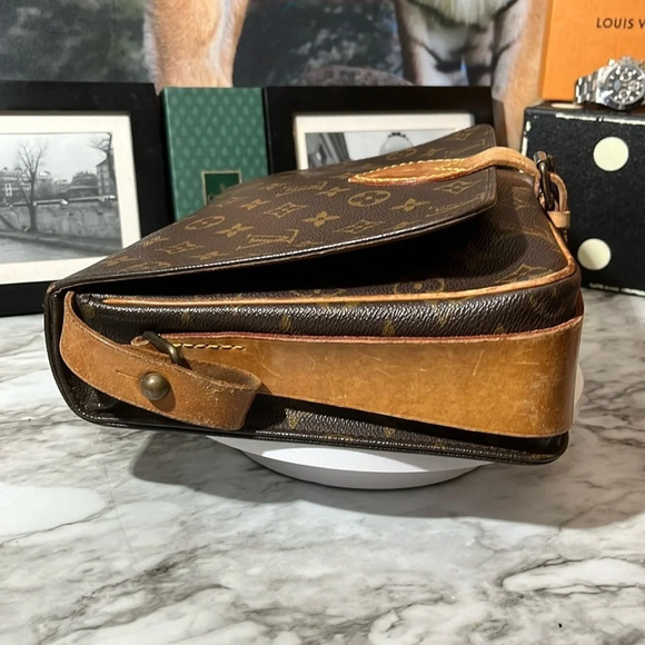 LOUIS VUITTON CARTOUCHIERE MONOGRAM GM CROSSBODY SHOULDER BAG - Picture 7 of 15